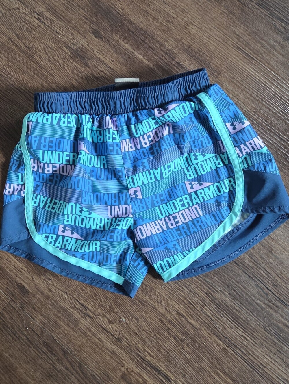 Girls Size 6 Under Armour Shorts